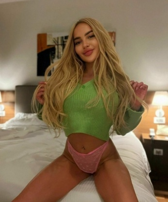 Дана, 24 года, 3 размер груди